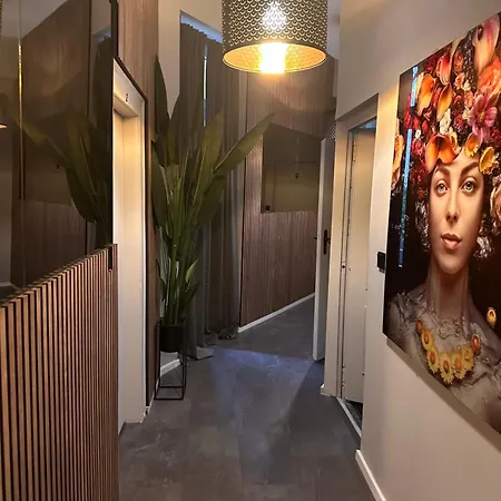 West * Frankfurt am Main